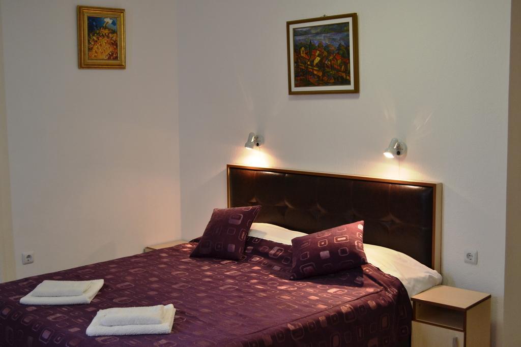 Family Hotel Magnolia Balchik Habitación foto