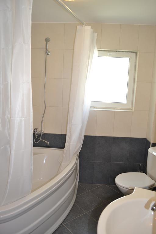 Family Hotel Magnolia Balchik Habitación foto