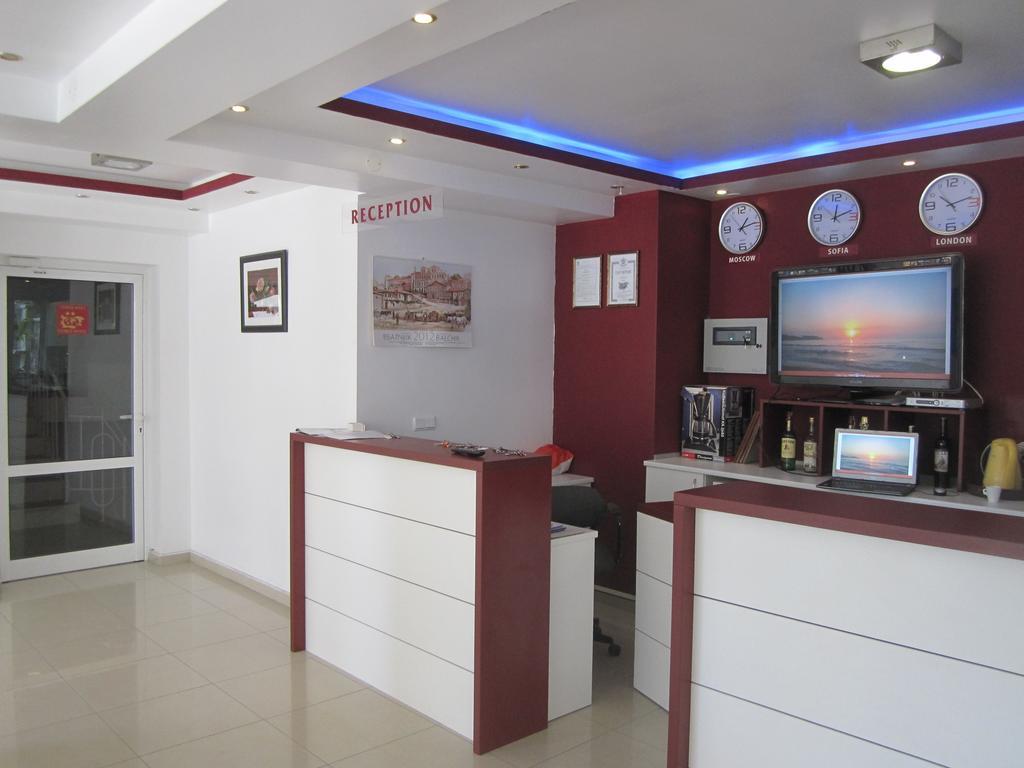 Family Hotel Magnolia Balchik Exterior foto