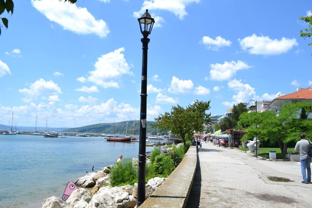 Family Hotel Magnolia Balchik Exterior foto
