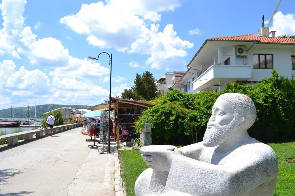 Family Hotel Magnolia Balchik Exterior foto